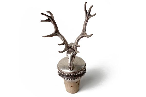 Flaschenzapfen Geweih